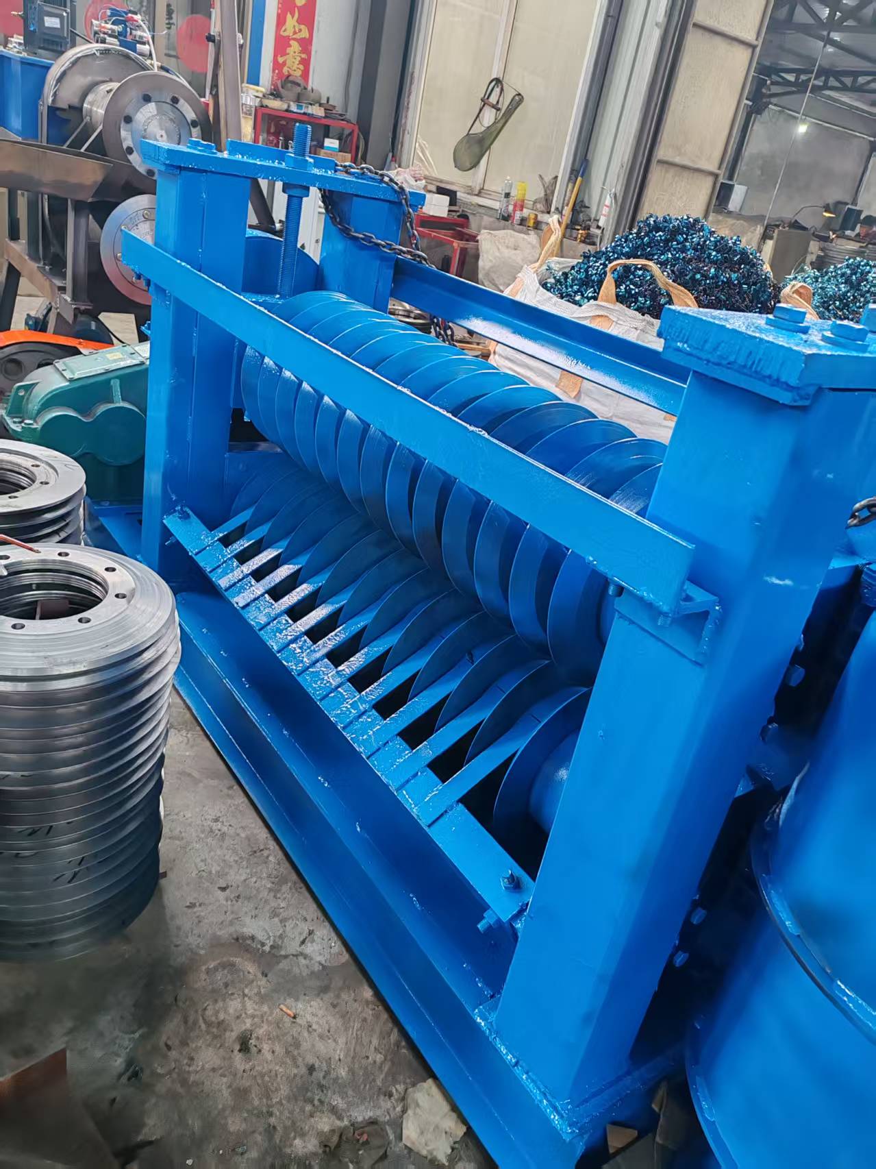 Xinzhe Metal, Küresel Endüstriyel Müşteriler için Yüksek Hassasiyetli Metal Kesme Makinesini Piyasaya Sürüyor