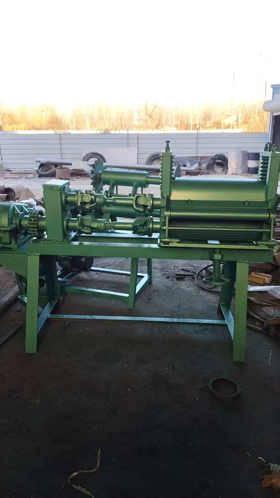 Neden Daha Fazla Kauçuk Geri Dönüşüm Tesisi Xinzhe Tools'un Kraker Bıçaklarına Geçiyor?